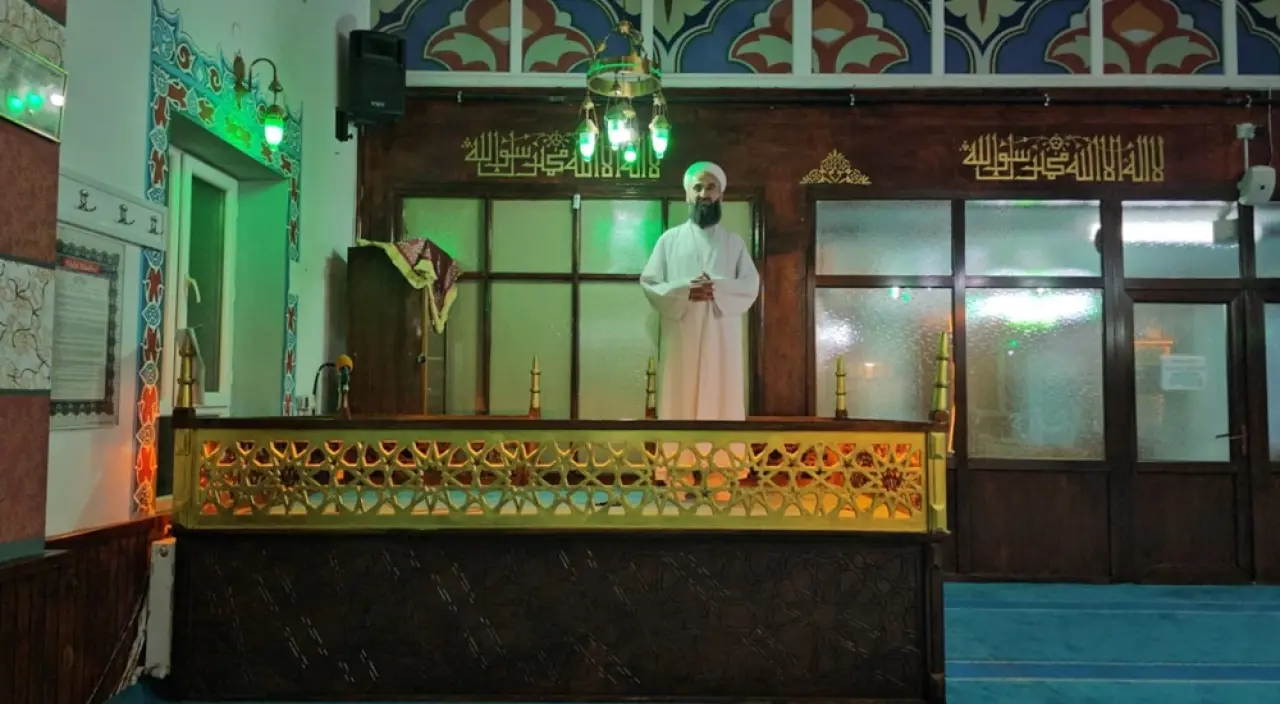 Çorumlu İmam Düşen Çocuğu Havada Yakaladı 2