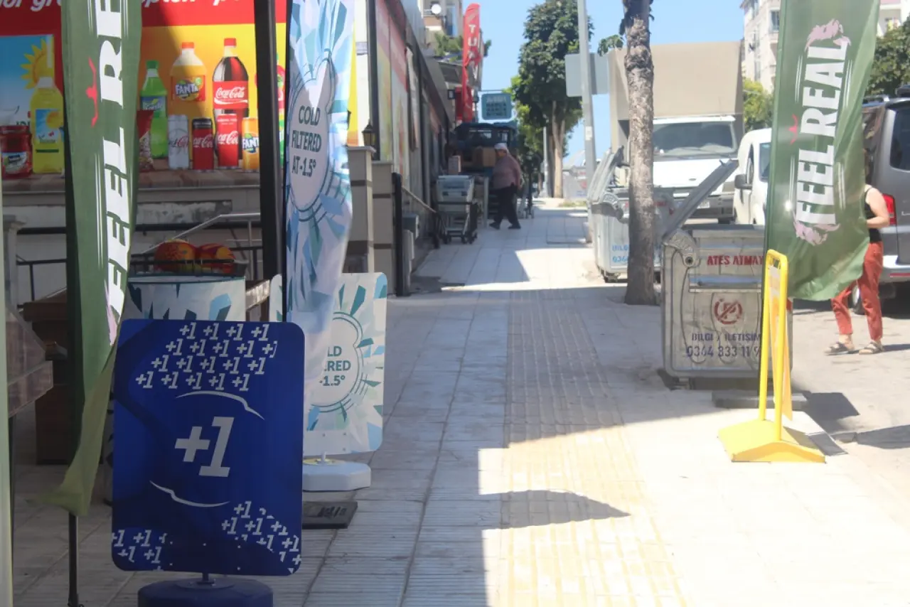 Esnaf Israrcı, Yayalar Mağdur 3