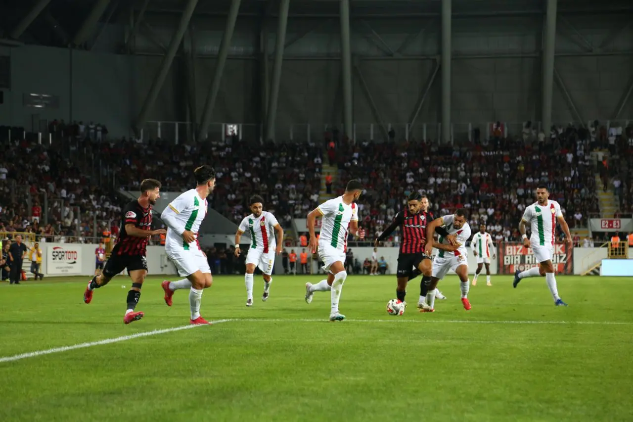 Çorum FK’den Süper Başlangıç: 2-0 12