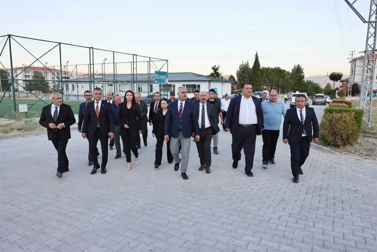Milletvekillerinden İlçeler Turu 3