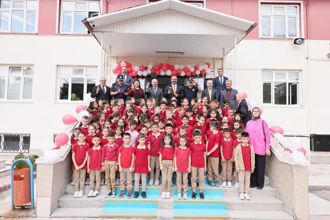 91 Bin Öğrenci İçin İlk Ders Zili Çaldı 4