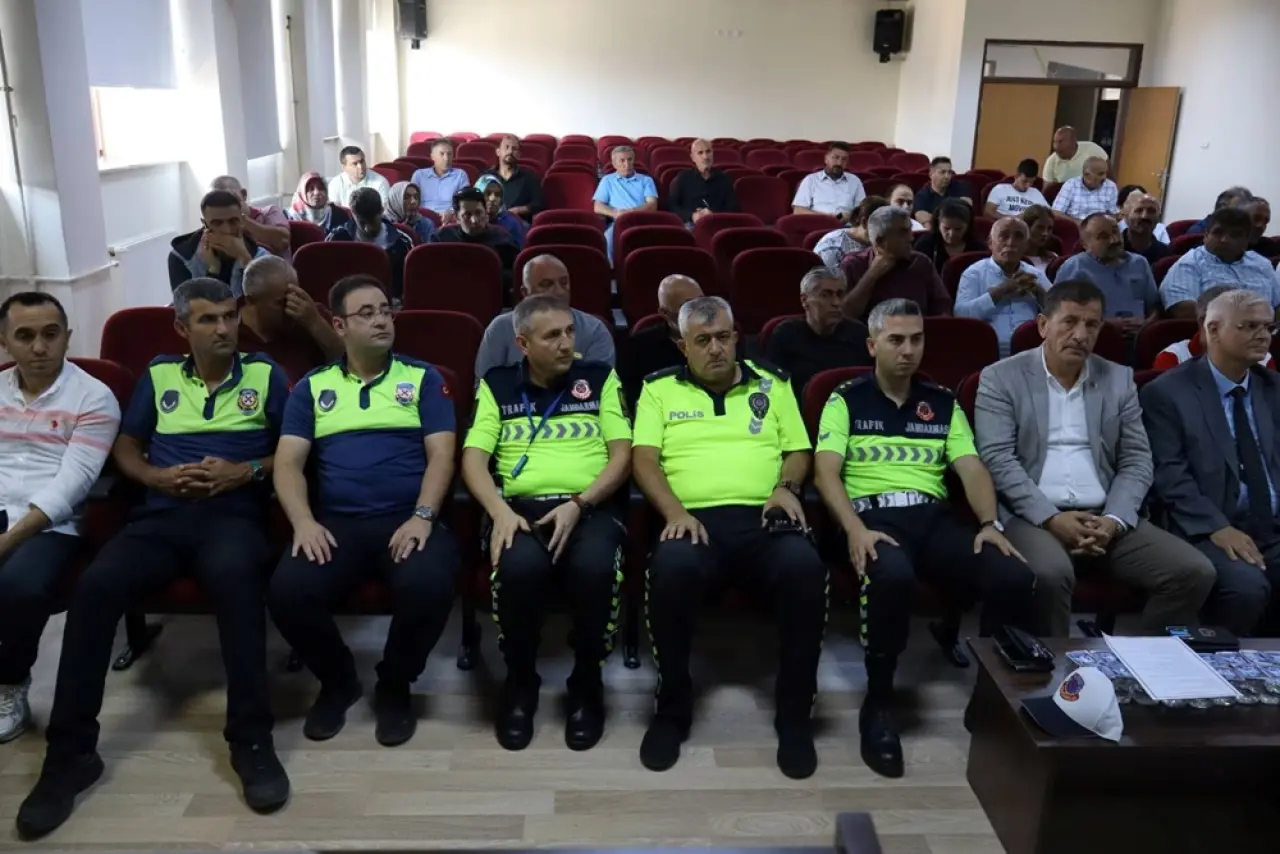 Jandarmadan Okul Servis Şoförlerine Eğitim 2