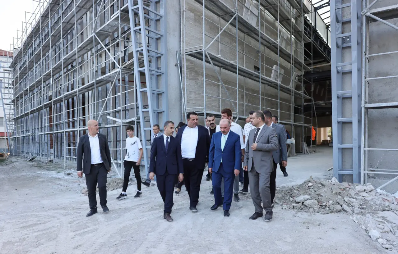 Şehit Öğretmenin Adını Taşıyan Merkez Yükseliyor 3