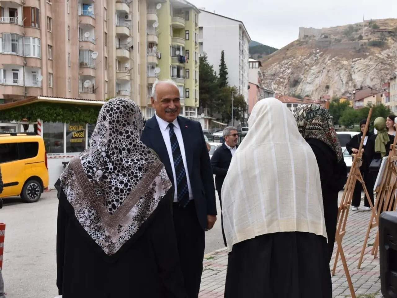 Hamiyet Atasoy Sanat Evi'nde Kursiyer Sergisi Açıldı 1