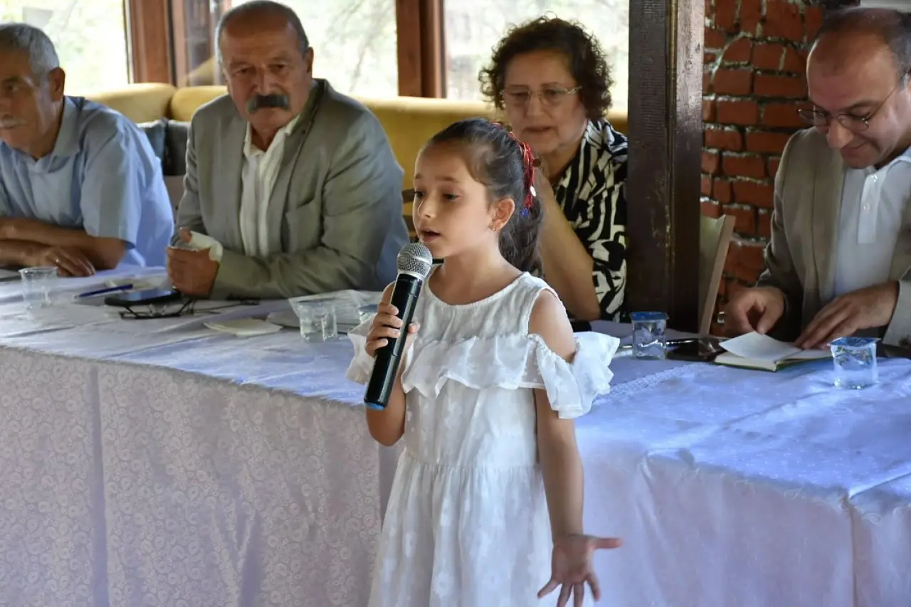 İskilip’te Kültür Paneli ve Sanat Ödülleri Töreni Düzenlendi 3