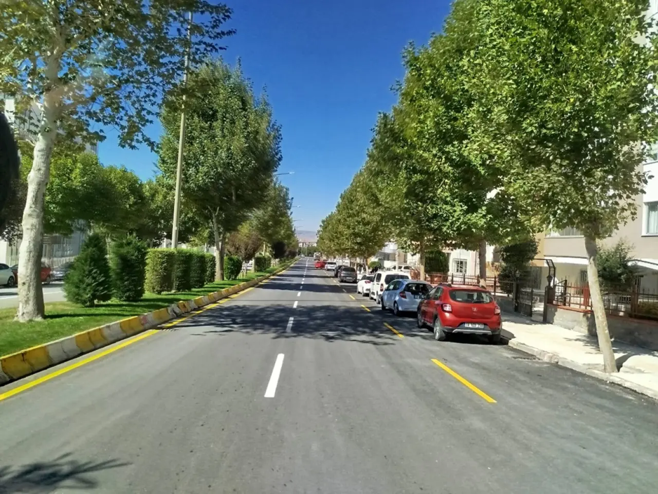 Yol Çizgileri Yenileniyor 1