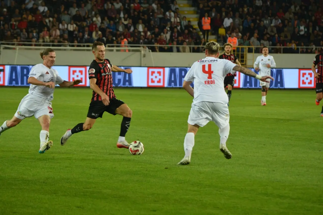 Çorum FK, Vanspor ile Yenişemedi: 0-0 2
