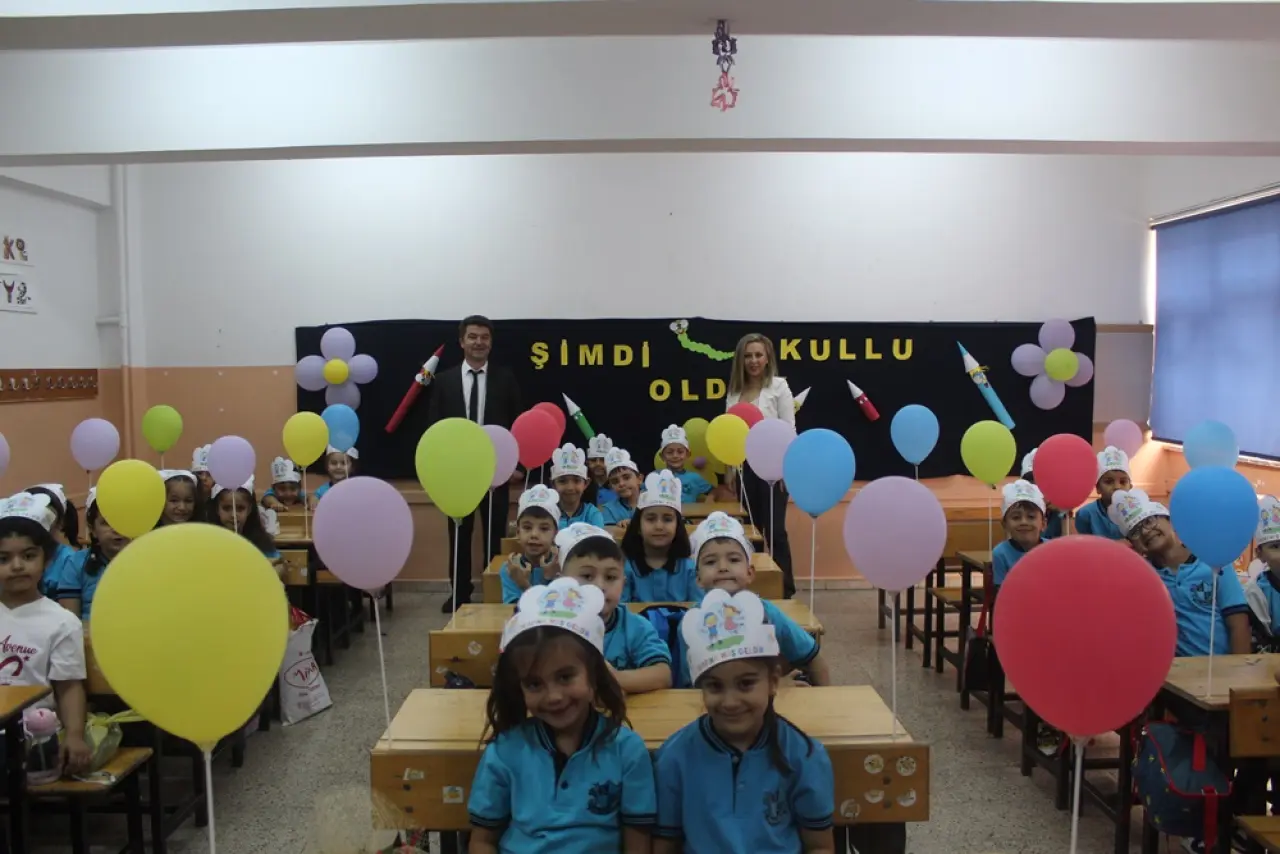 Minikler İlk Kez Okul Sıralarında 6