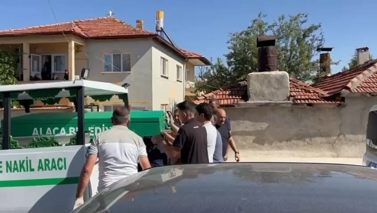 Balkondan Düşen Engelli Adam Öldü 3