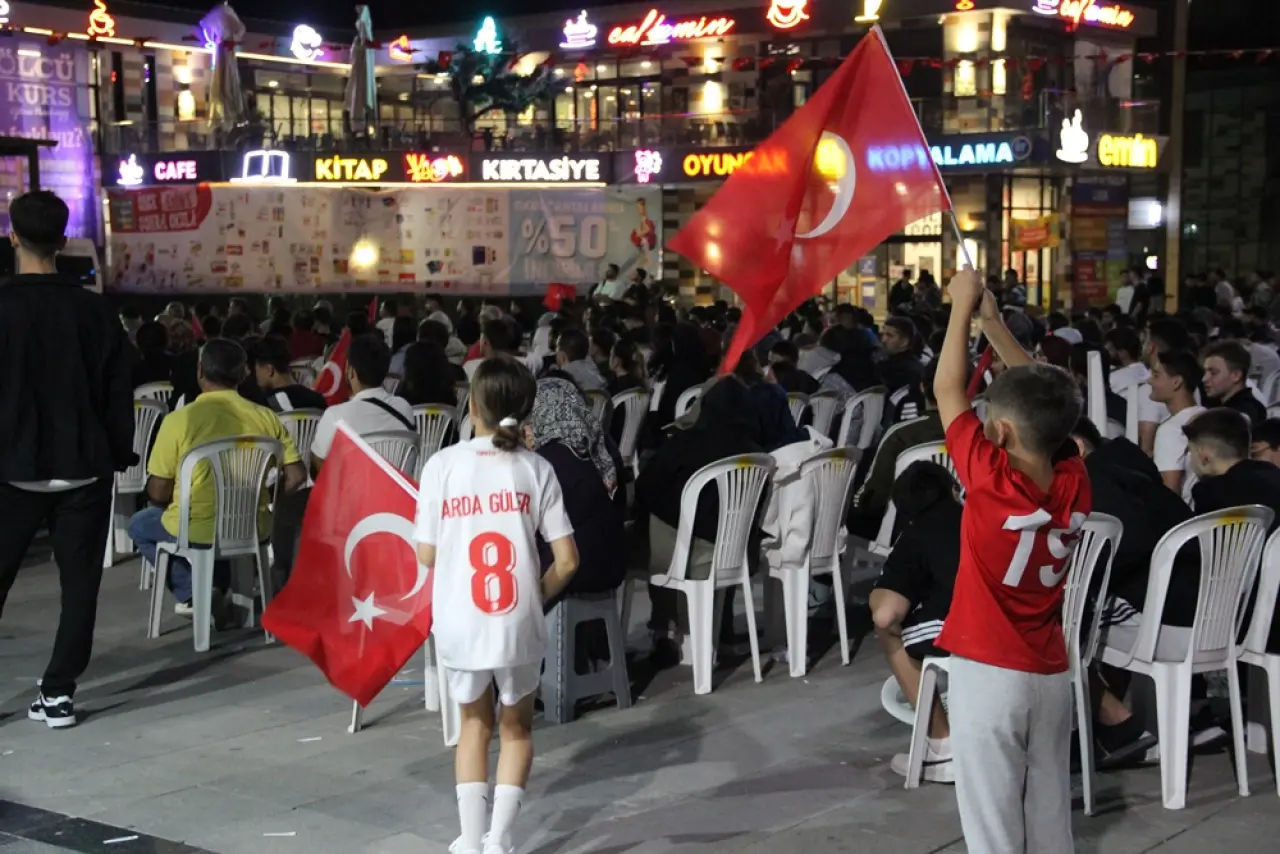 Çorum’da Milli Maç Coşkusu 5