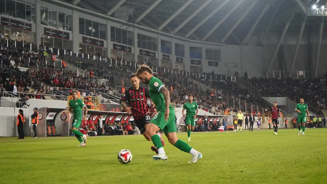 Duvara Karşı: 1-1 9