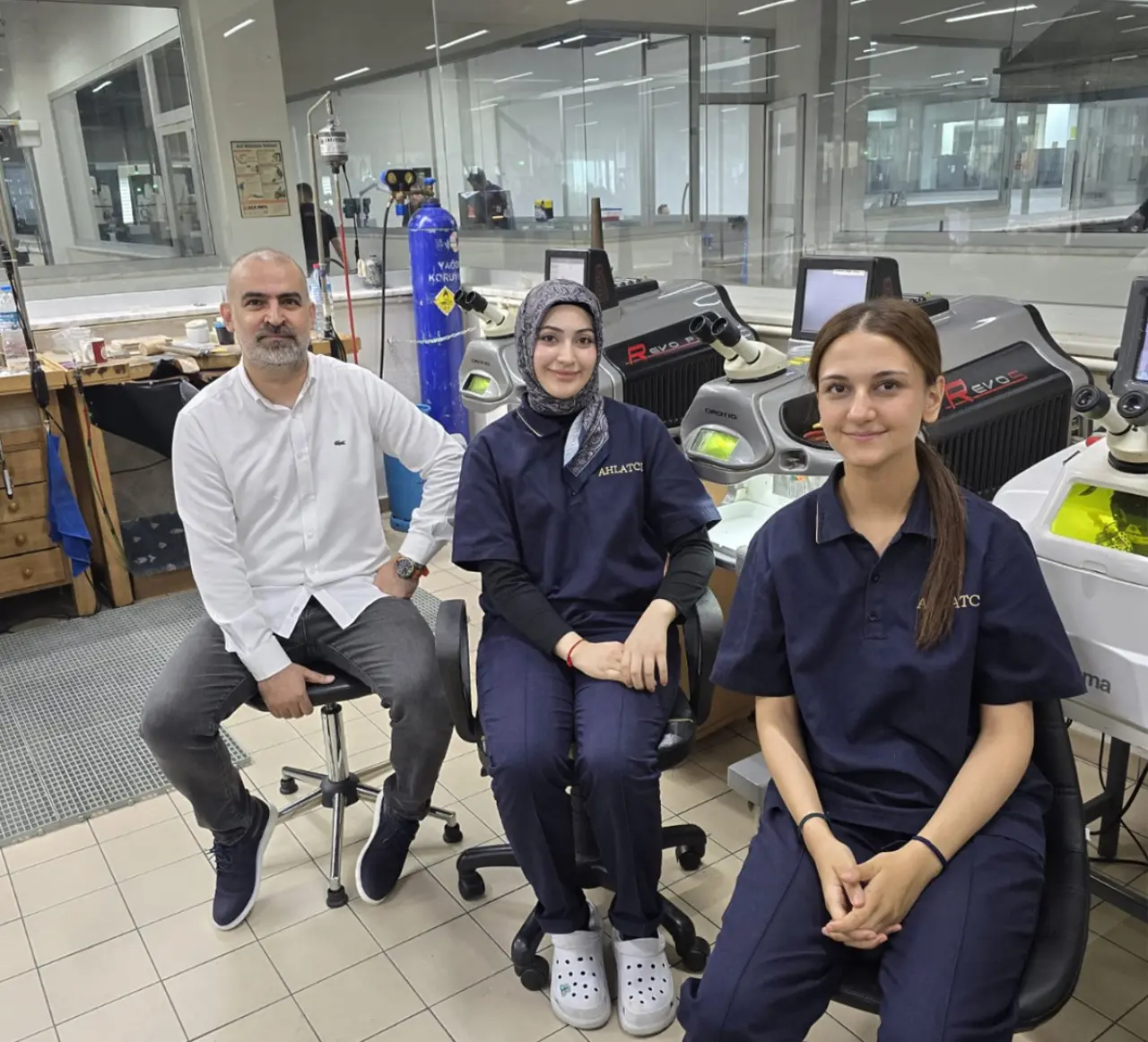 Kuyumculuk ve Takı Tasarımı Öğrencileri Staj İmkanı Buluyor 1