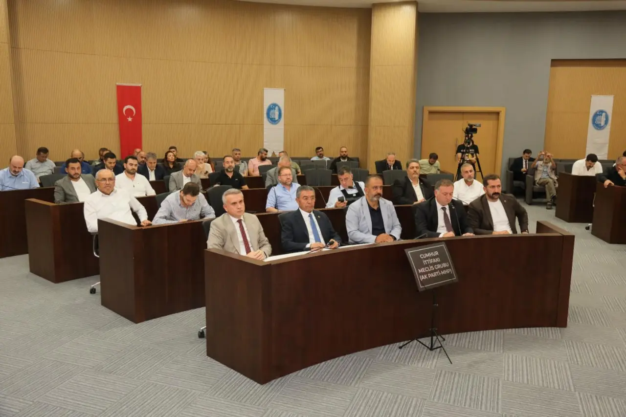 Belediye Meclisi Gündemi Görüştü 2