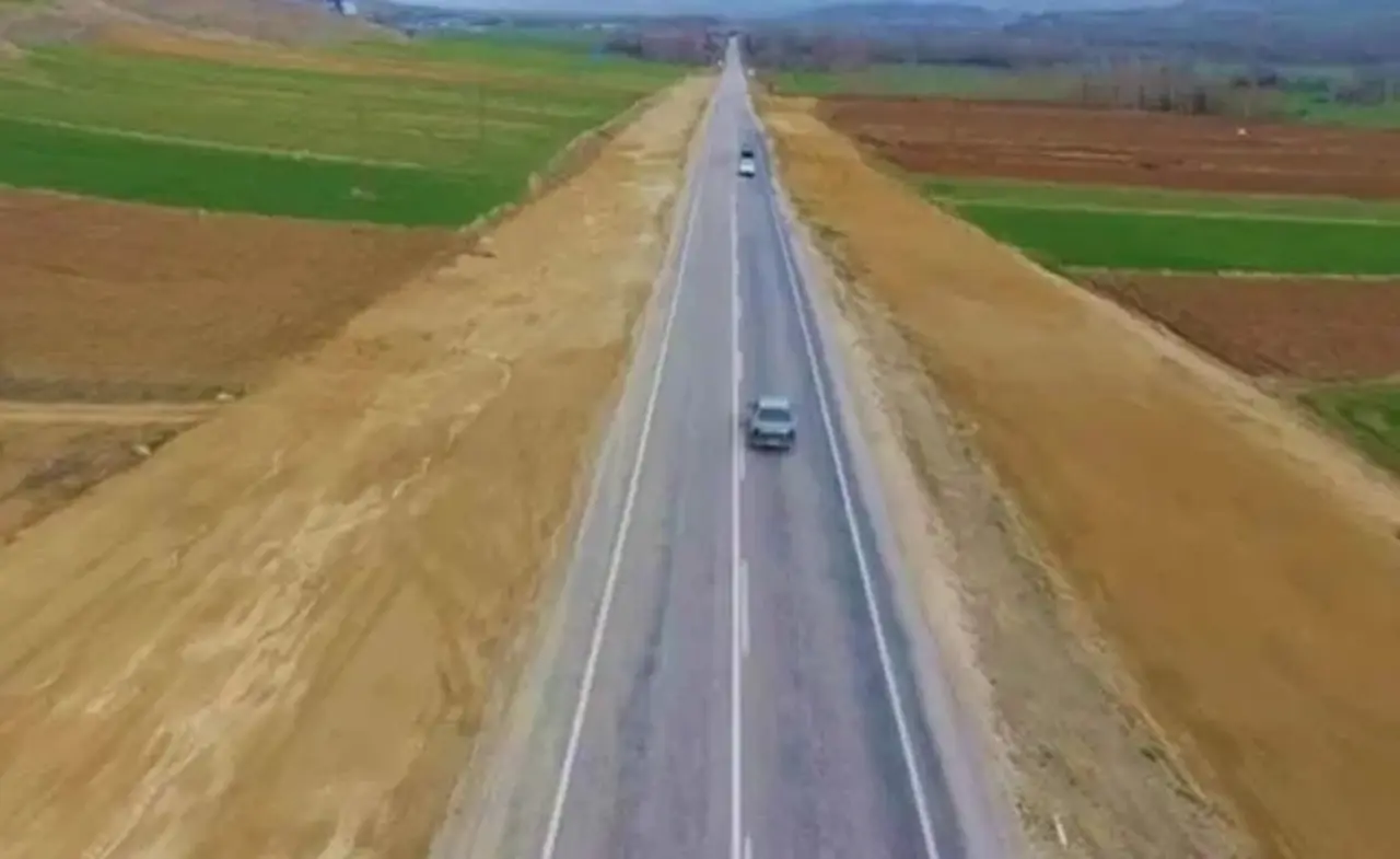 Uraloğlu: Çorum-Mecitözü Yolu 2027 Yılında Bitecek 1