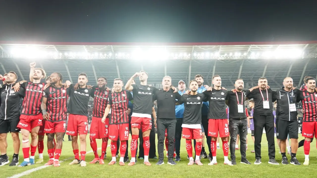 Puan Kaybetmeyen Tek Takım Çorum FK! 4