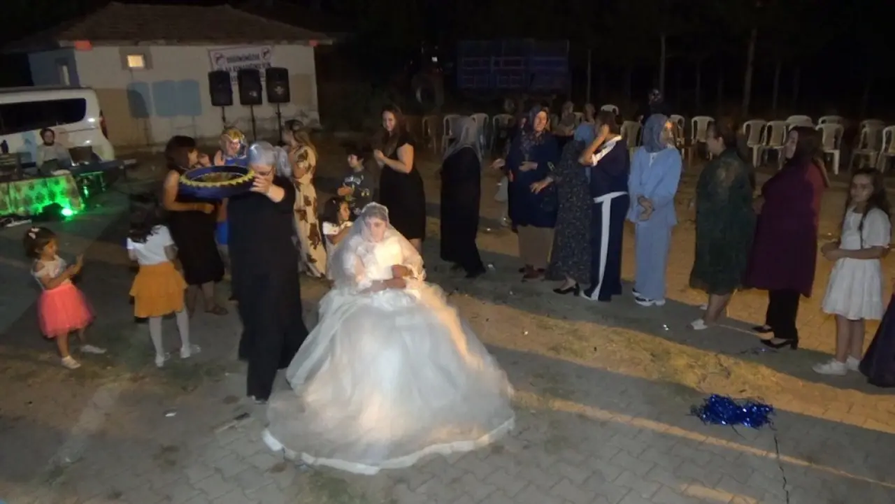 Down Sendromlu Gencin Düğün Hayali Gerçek Oldu 1