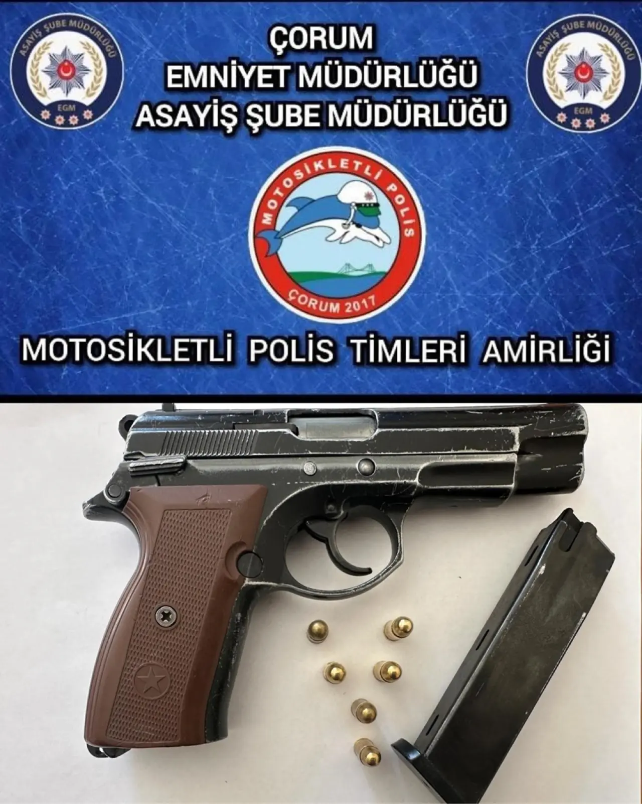 El Bombası ve Makineli Tüfek Ele Geçirildi 3