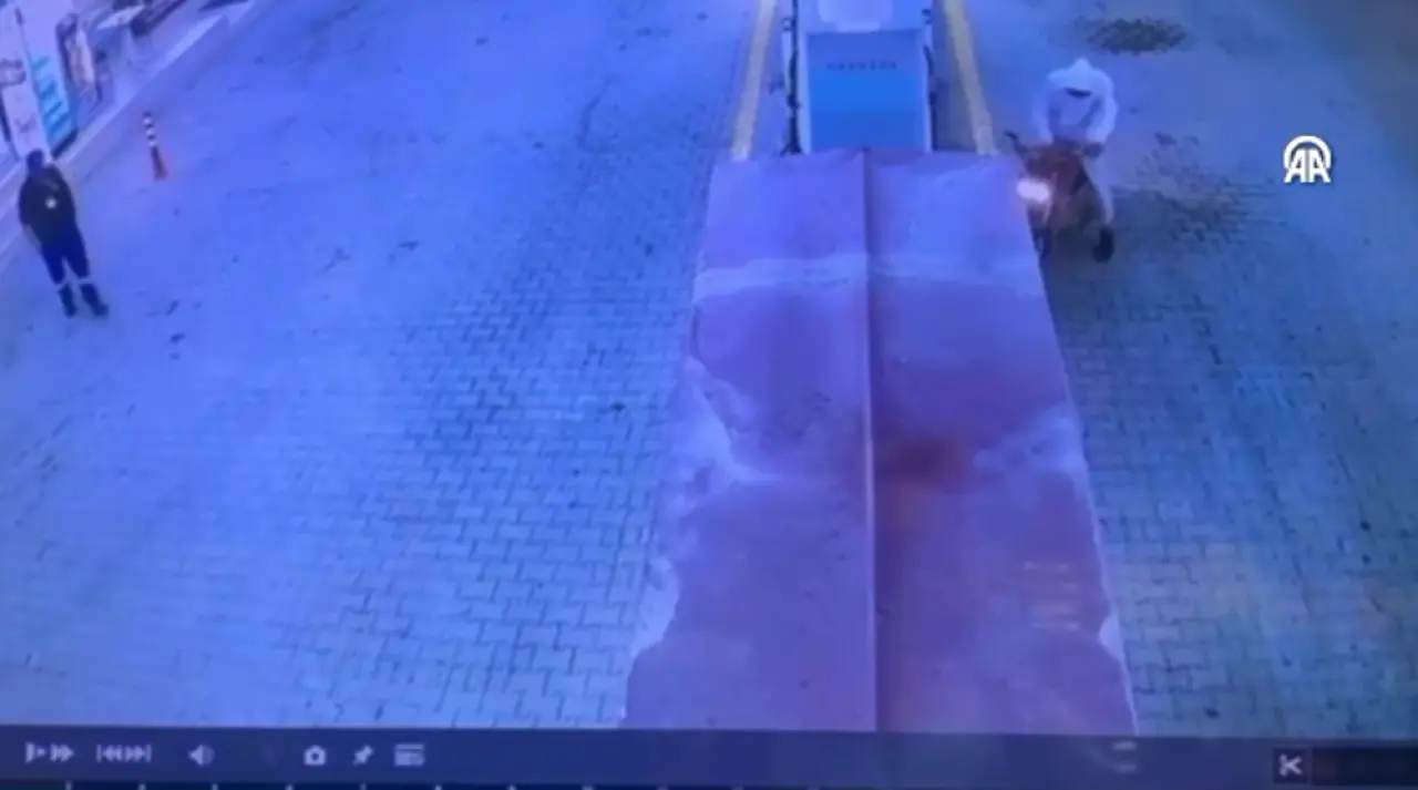 Motosiklet Çalan 2 Şüpheli Yakalandı 1