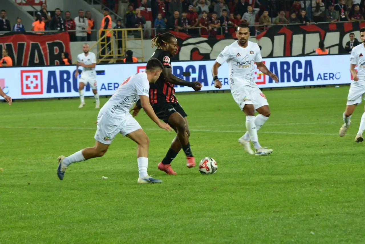 Çorum FK, Vanspor ile Yenişemedi: 0-0 5