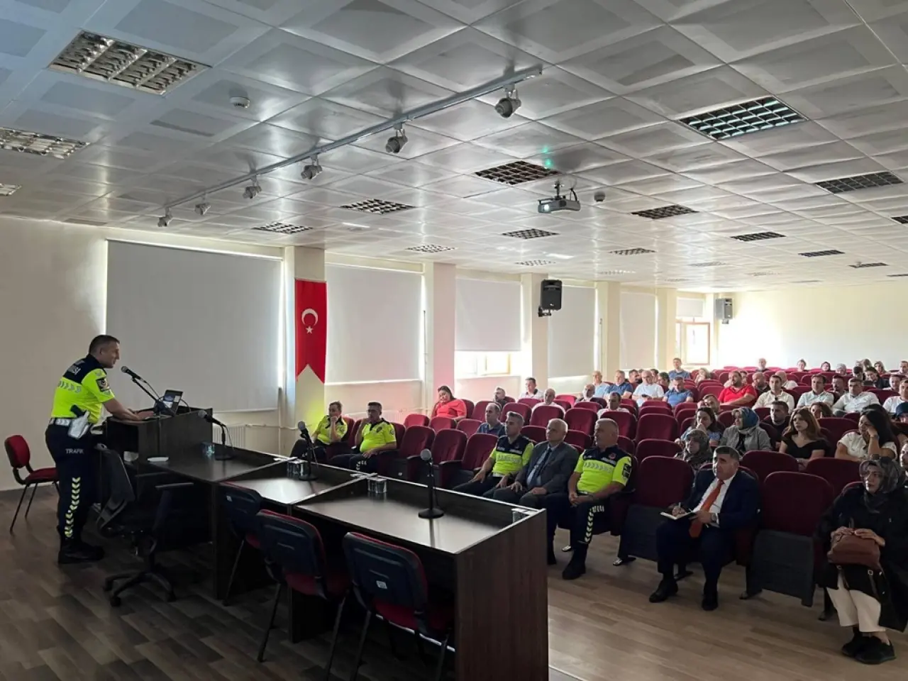 Jandarmadan Okul Servis Şoförlerine Eğitim 4