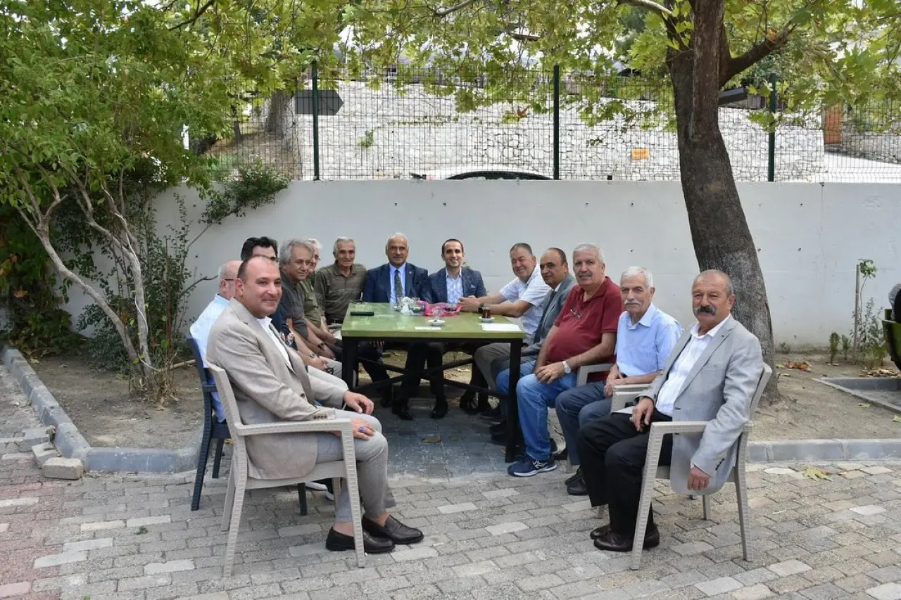 İskilip’te Kültür Paneli ve Sanat Ödülleri Töreni Düzenlendi 4