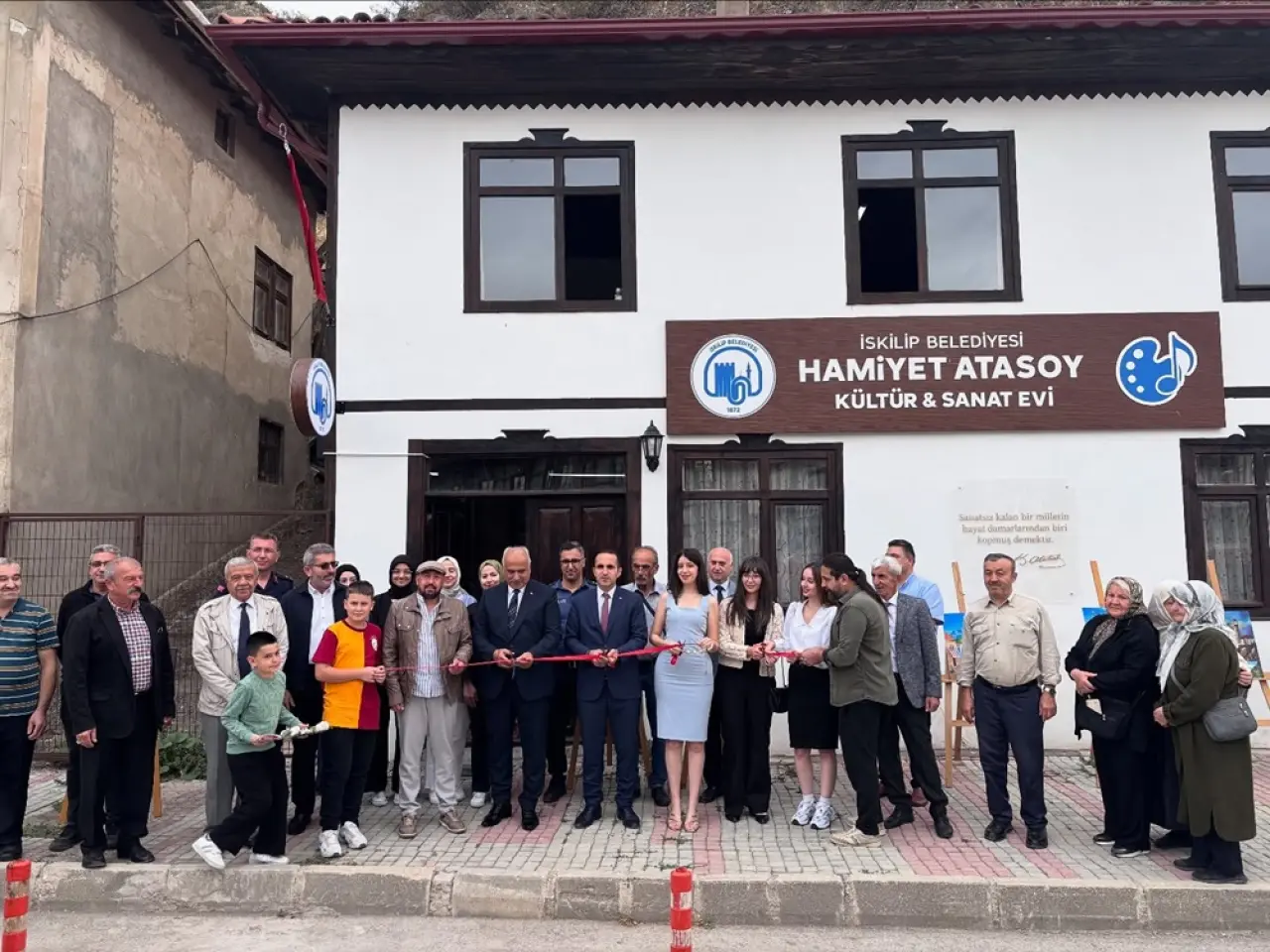 Hamiyet Atasoy Sanat Evi'nde Kursiyer Sergisi Açıldı 2