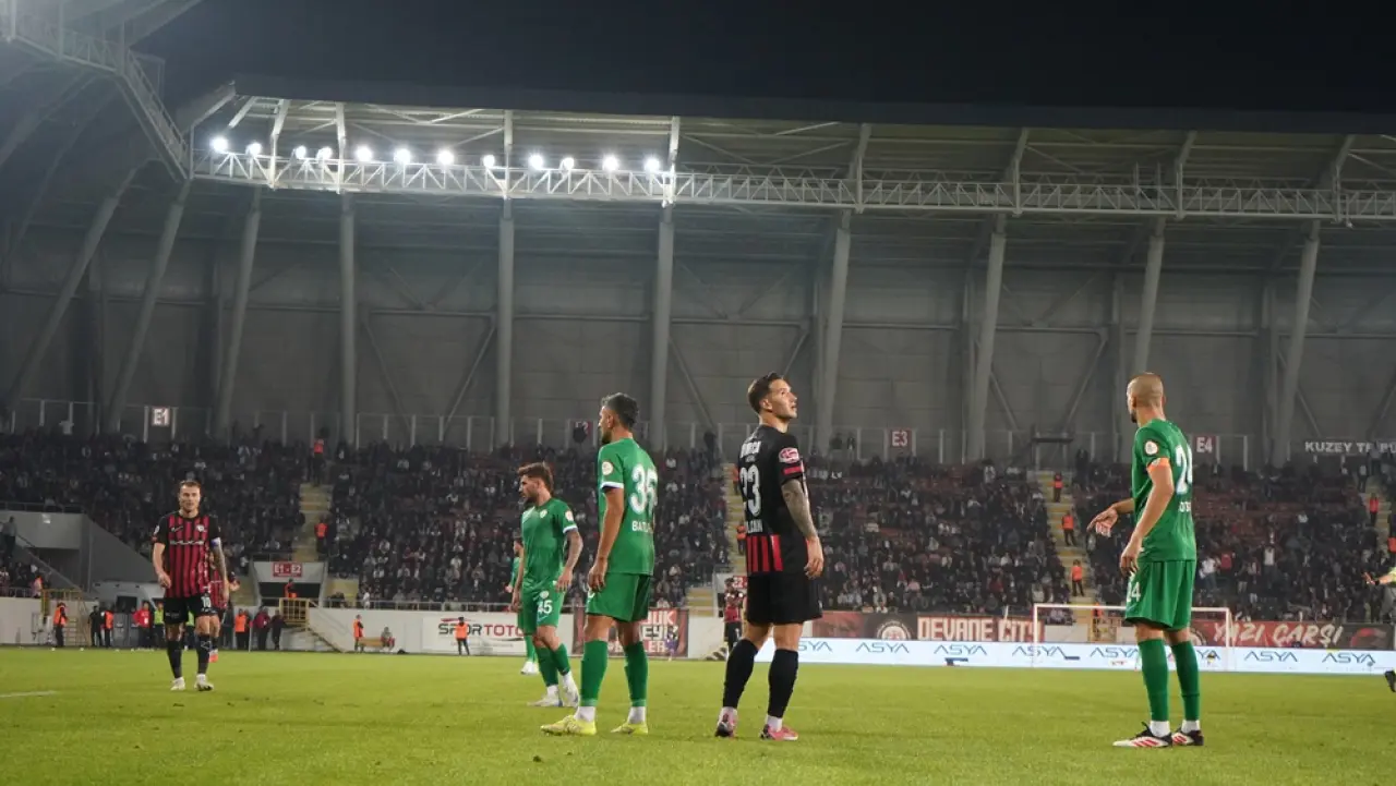 Duvara Karşı: 1-1 17