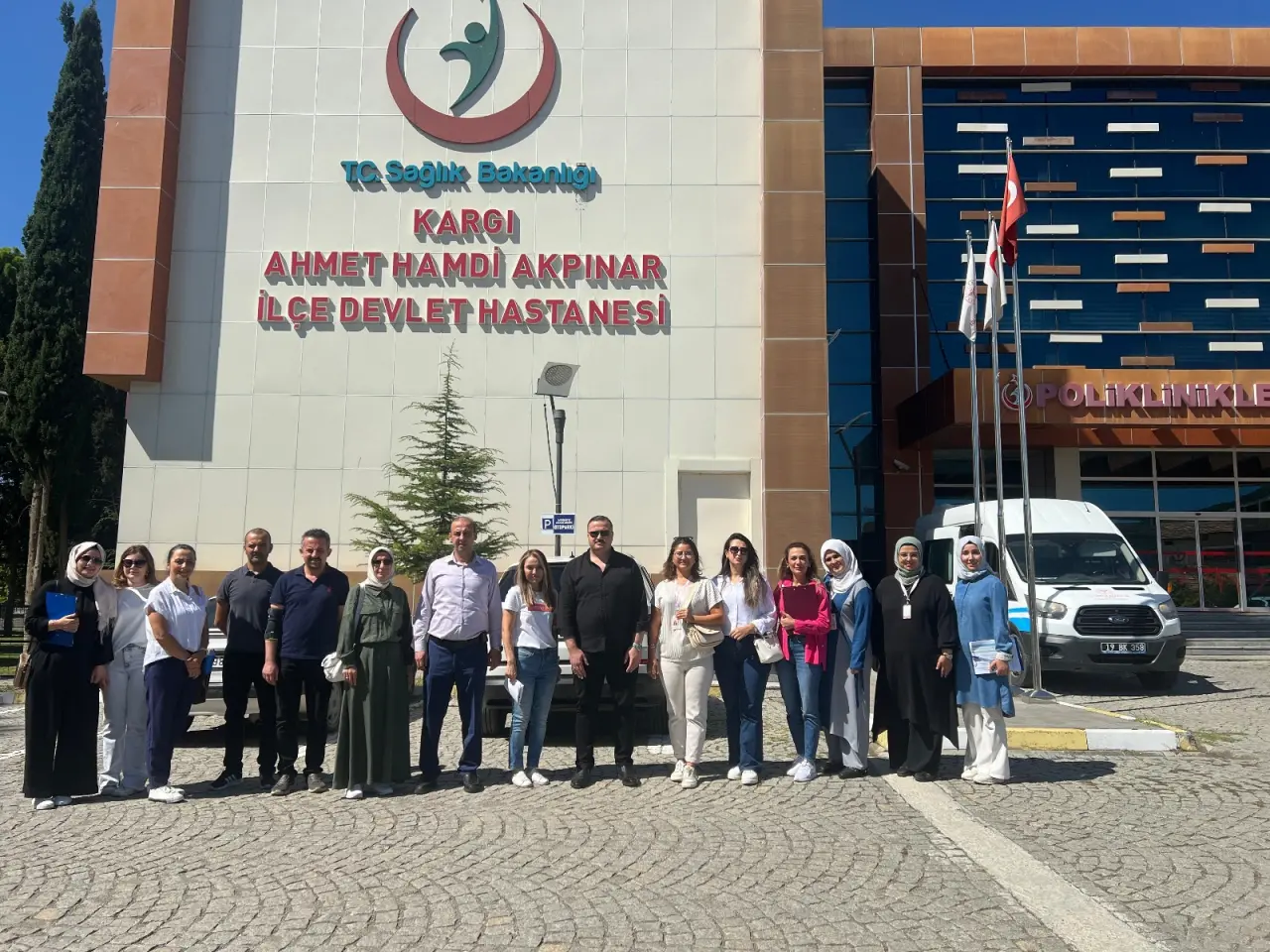 15 Hastane Mercek Altında 1