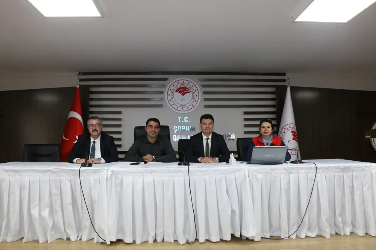 Hem Öğrendiler Hem Fide Diktiler 3