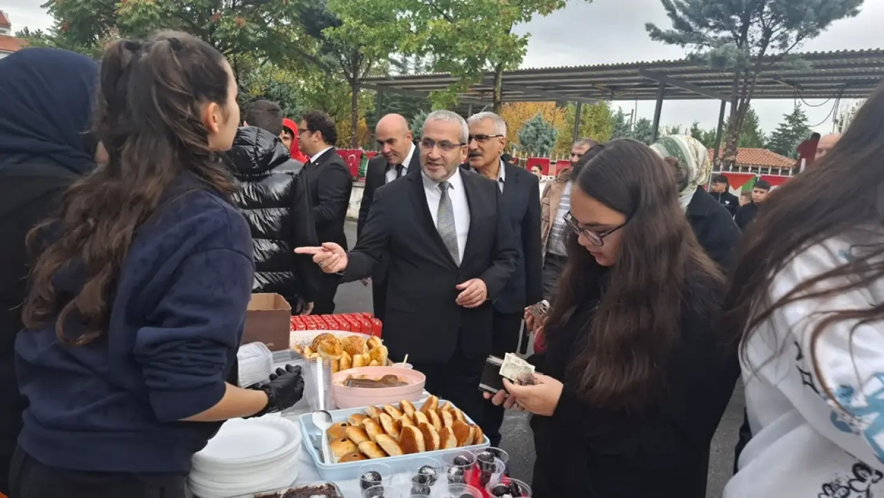 Okullar Gazze İçin Tek Yürek 6