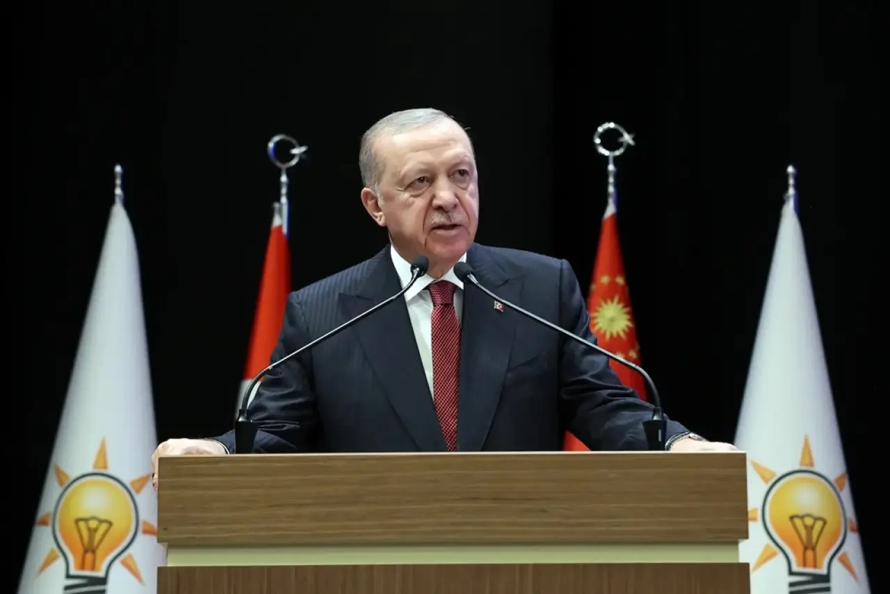 ‘İnsanlık Suçlarını Gizlemek İçin Cinnetlik Hale Geldiler’ 1