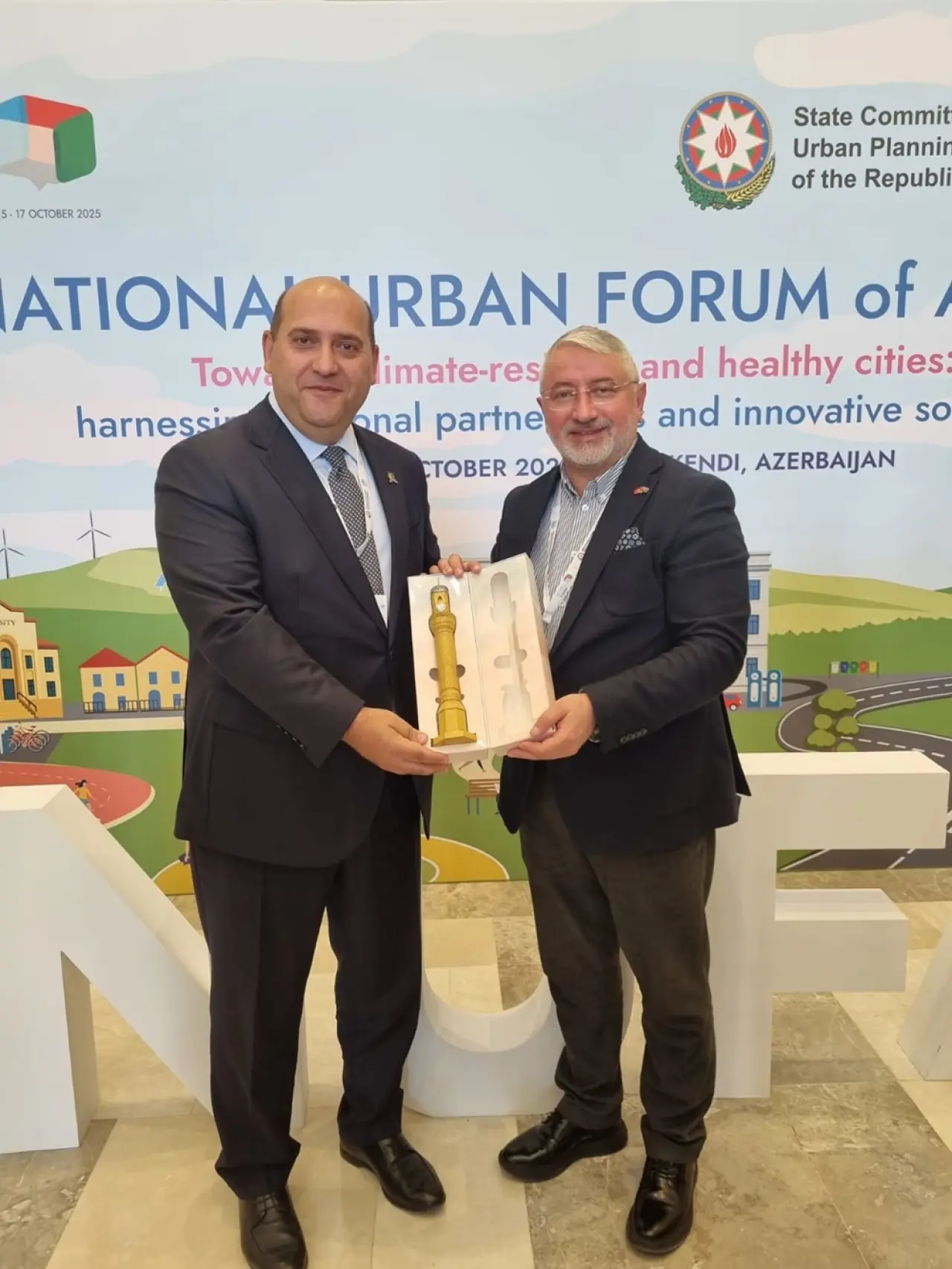 Aşgın: Plakalar da Gönüller de Bir 2