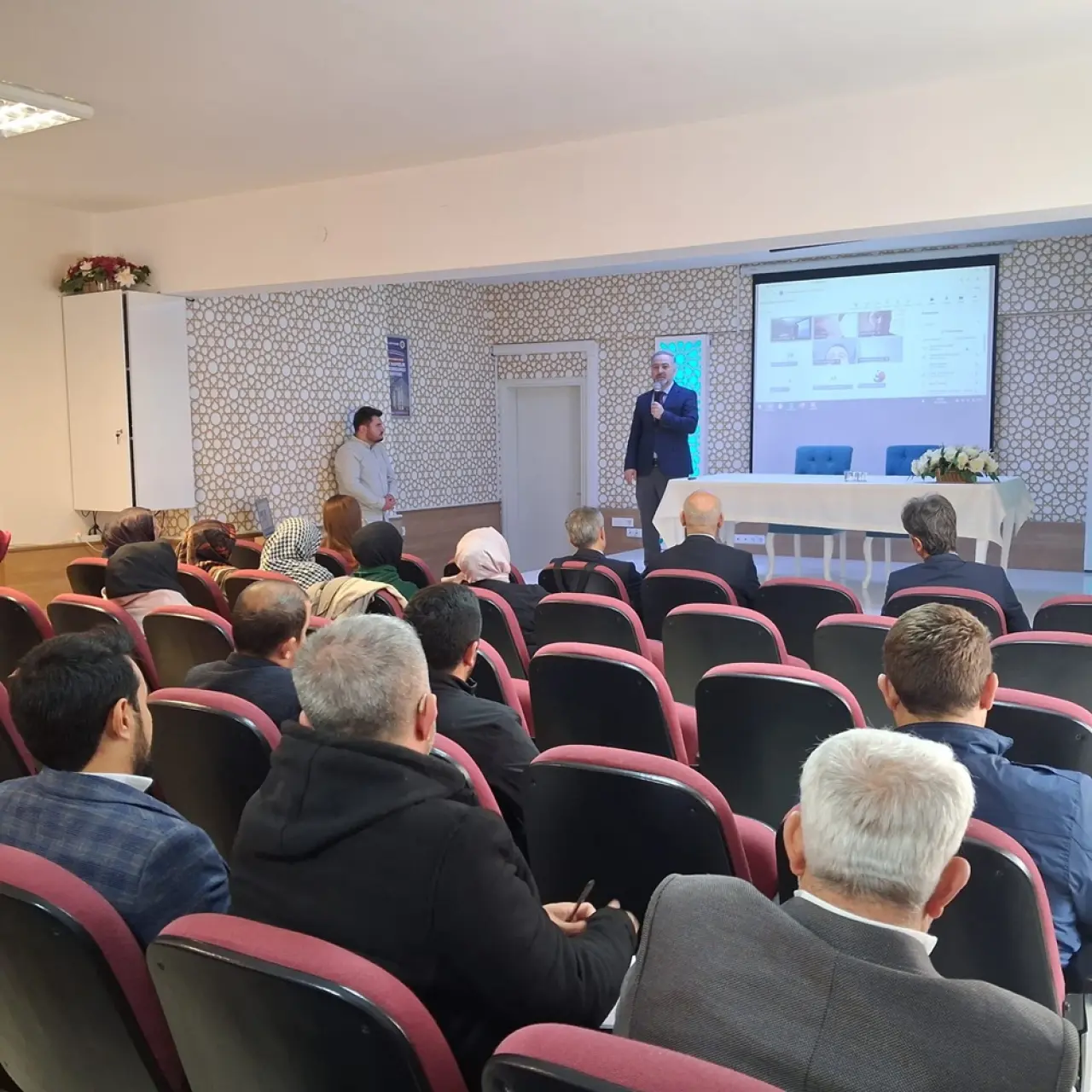 Personele Bağımlılıkla Mücadele Anlatıldı 3