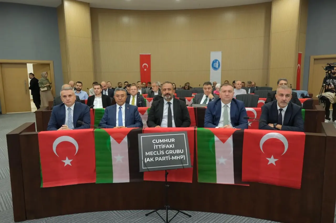 ‘Gençlik Parkı, Belediye Binasının Karşısına Yapılacak’ 2