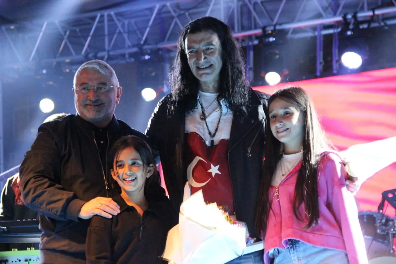 Meydanda Murat Kekilli Rüzgarı 5