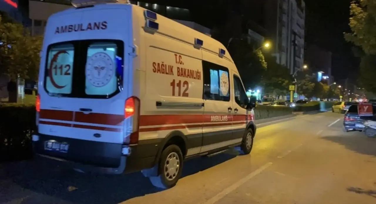 Otomobille Motosiklet Çarpıştı: 1 Yaralı 5