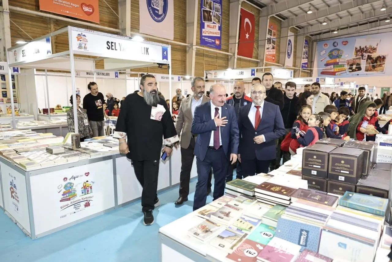 ‘Kitaplar Geleceğe Taşıyan En Güçlü Köprülerdir’ 5