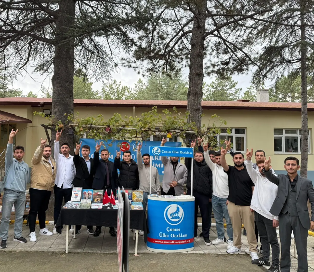 Ülkü Ocakları, HİTÜ’de Stant Açtı 2