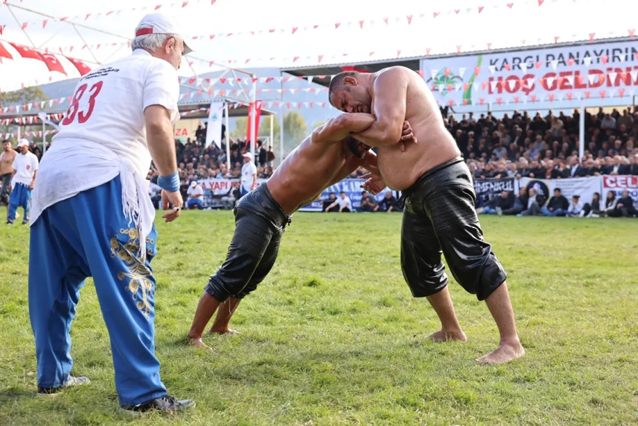 Güreşin Kalbi Kargı’da Attı 1