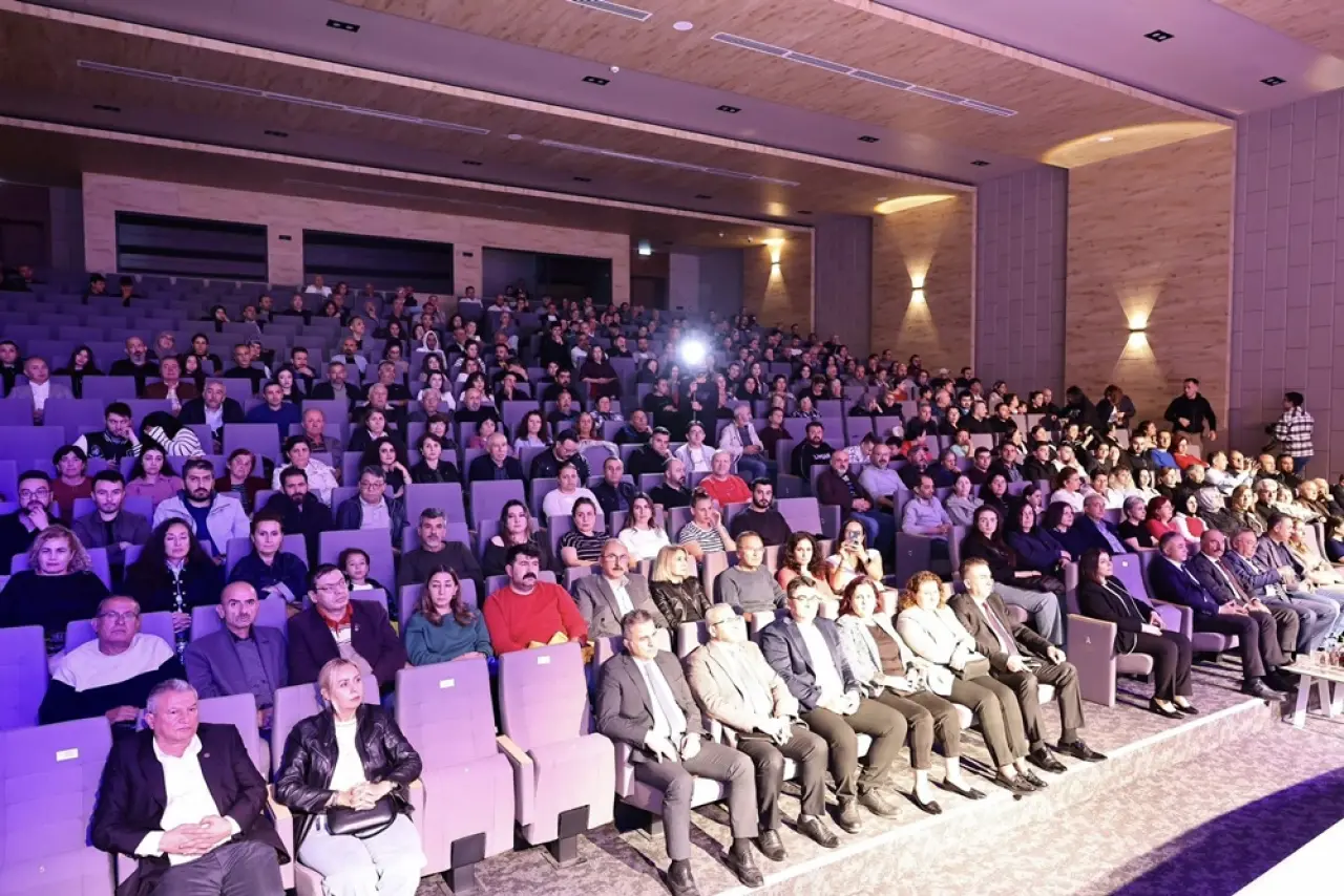 Cumhuriyet Sevgisi Bağlama Ezgileriyle Buluştu 6