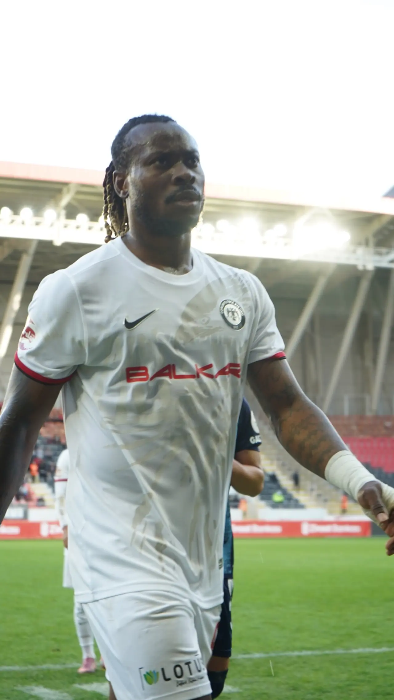 Eze Böyle İstedi: 3-0 13