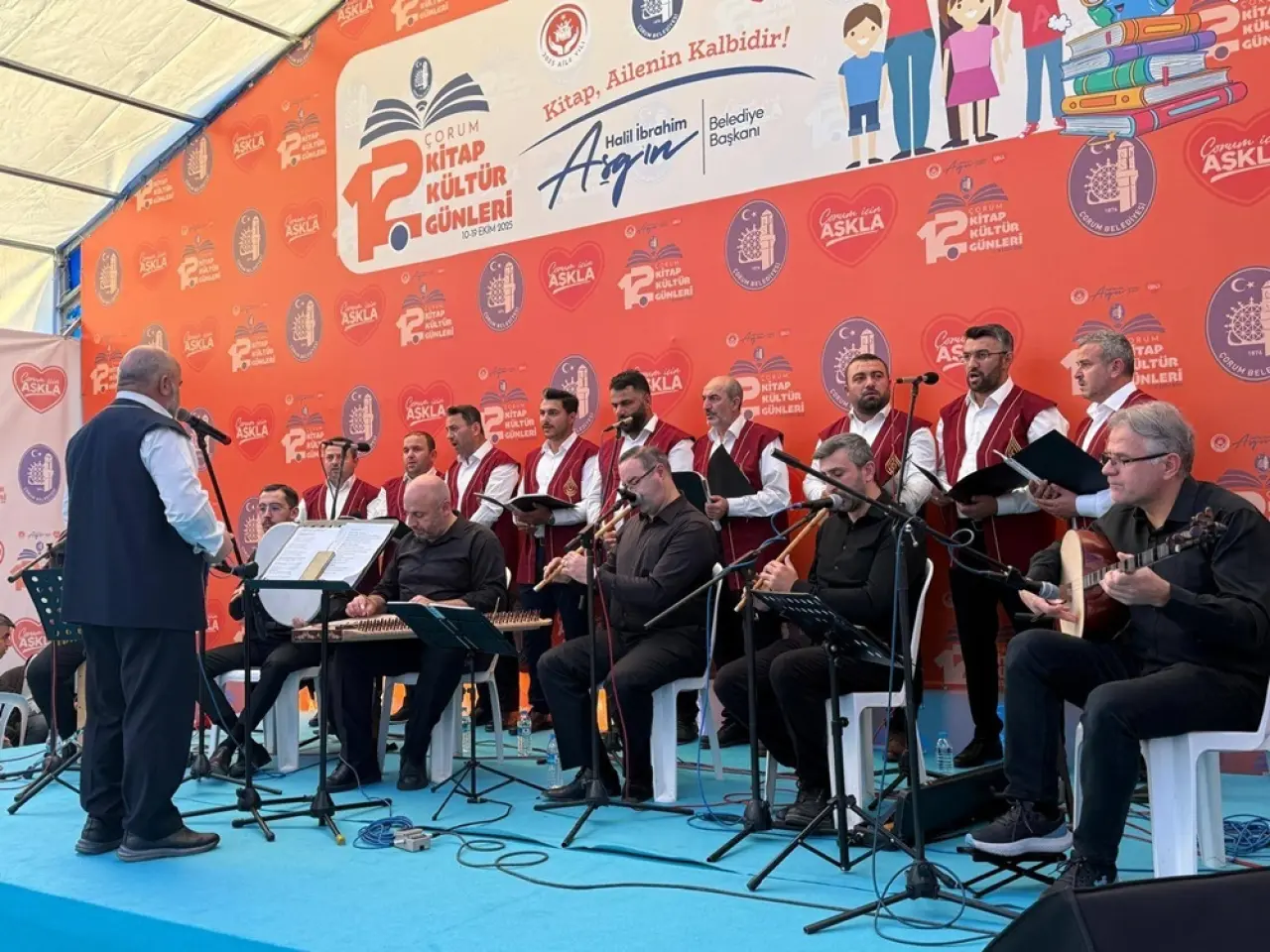 Kitap Fuarı’nda Tasavvuf Musikisi Ziyafeti 3