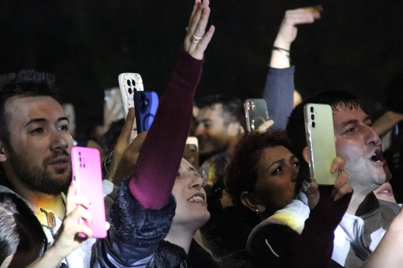 Meydanda Murat Kekilli Rüzgarı 4