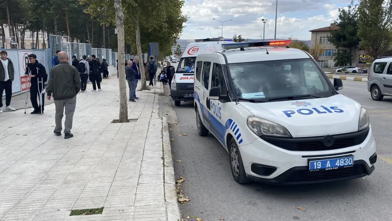 Cengiz Topel’de Bıçaklı Kavga 2