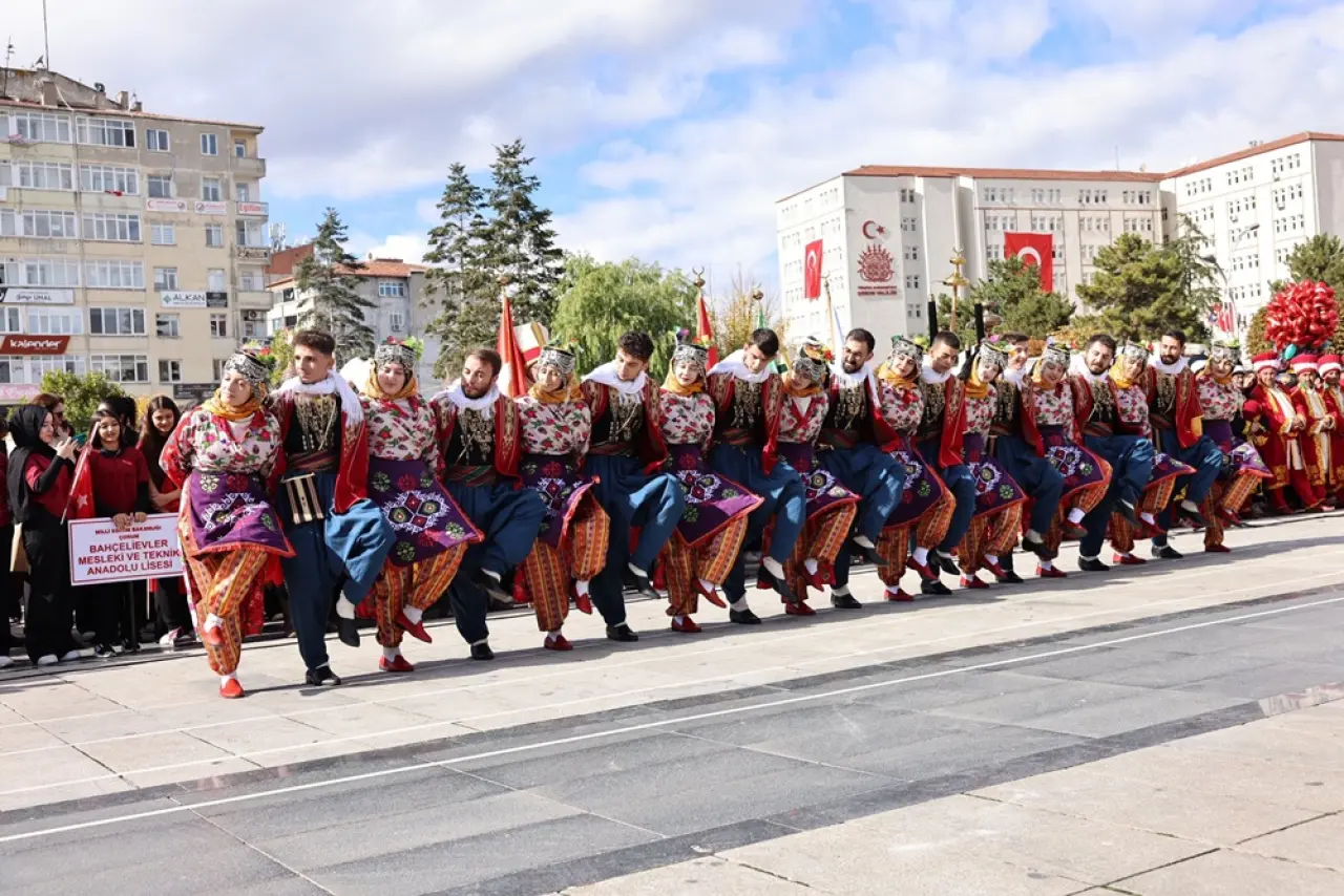 102 Yıllık Gurur 11