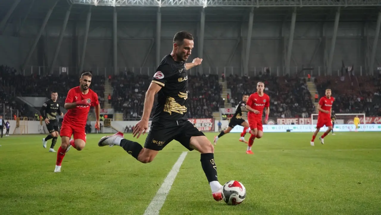 Samudio ve Oğuz’a Tam Not 3