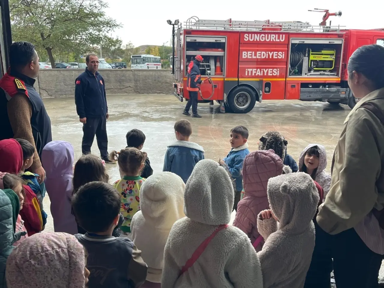 Miniklere İtfaiyecilik Eğitimi 4