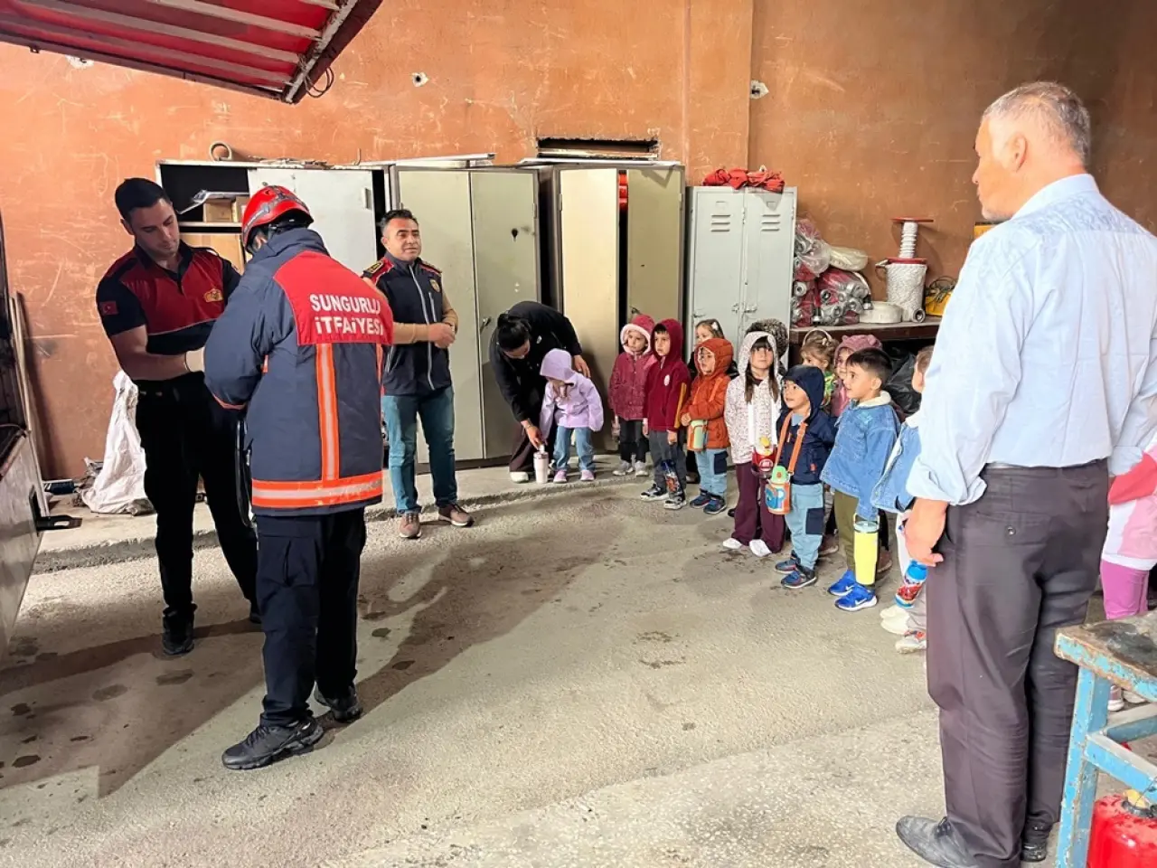 Miniklere İtfaiyecilik Eğitimi 2