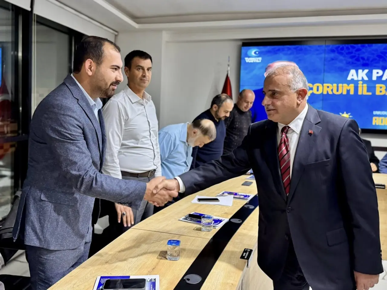 AK Parti’de İstişare 3