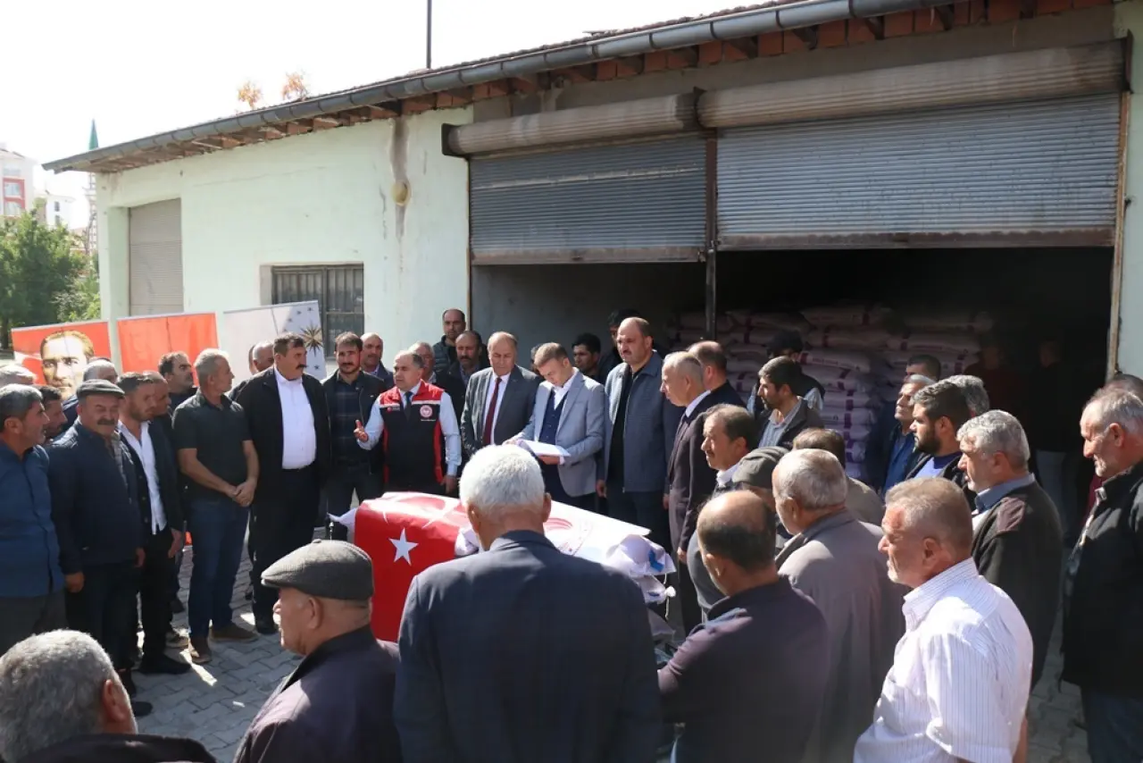 213 Çiftçiye Arpa Tohumu Desteği 2